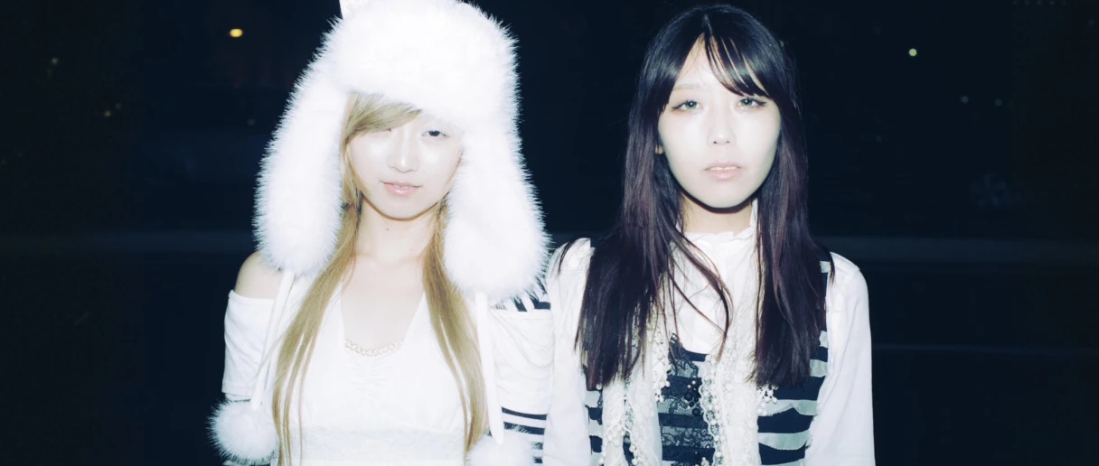 두 사람의 세계에서 모두가 모이는 점으로, iVy 인터뷰 main image